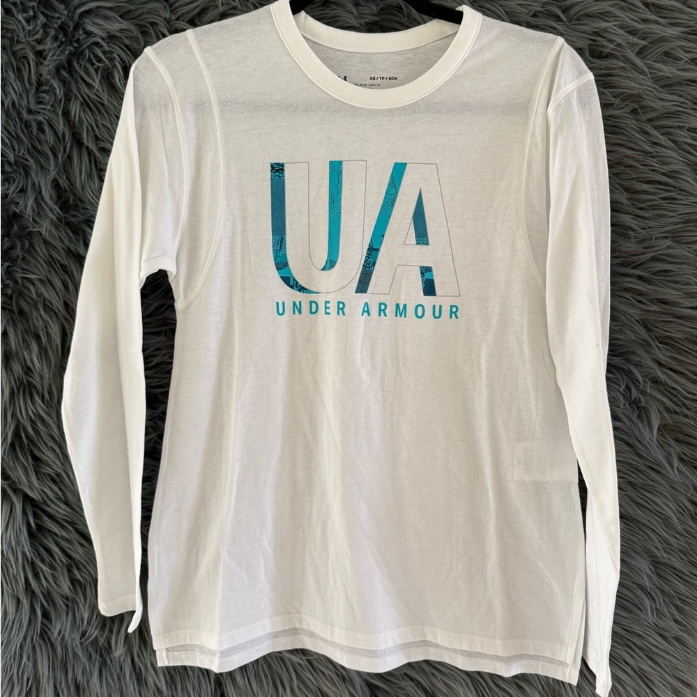 NWOT Under Armour Long Sleeve Shirt - Size XS | Color: White